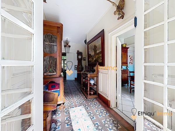 Maison de maître et ses dépendances