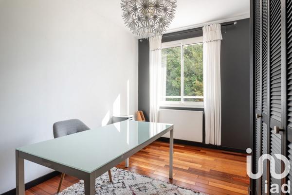 Maison 8 pièces de 303 m² à Corenc (38700)