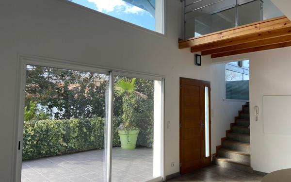 Maison à vendre    4 pièces •  Bayonne