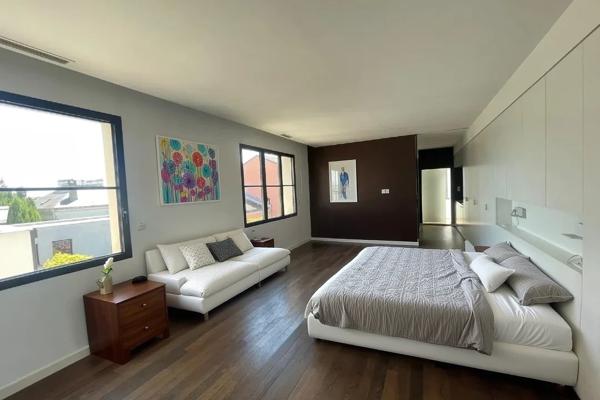 Maison Toulouse 8 pièces 301.16 m2