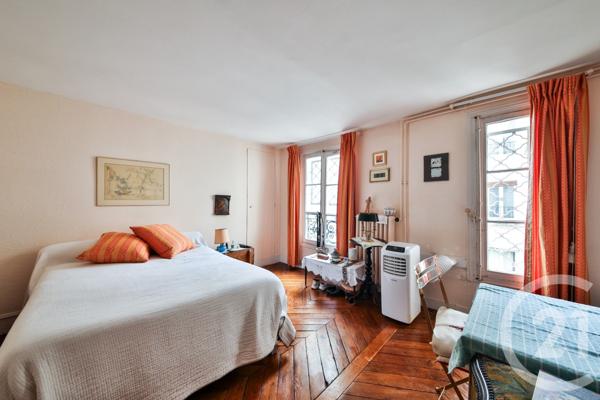 Appartement F3 à vendre  3 pièces - 72,69 m2 PARIS - 75009
