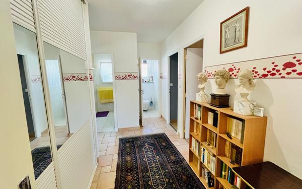 Maison à vendre    6 pièces •  Royan