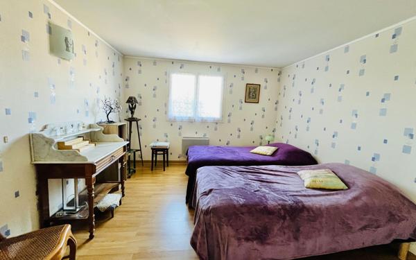 Maison à vendre    6 pièces •  Royan