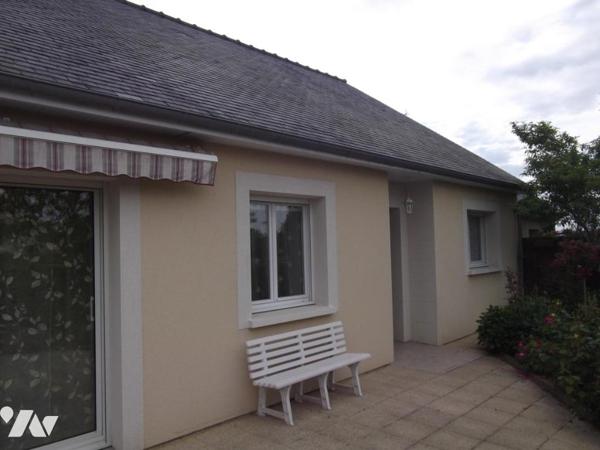 A VENDRE - PAVILLON P-PIED - COSSE LE VIVIEN 