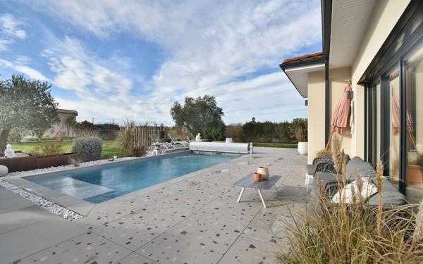 Maison à vendre    4 pièces •  Meximieux