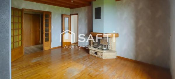 Grande maison ancienne 187 m² habitables avec vue dégagée sur les montagnes