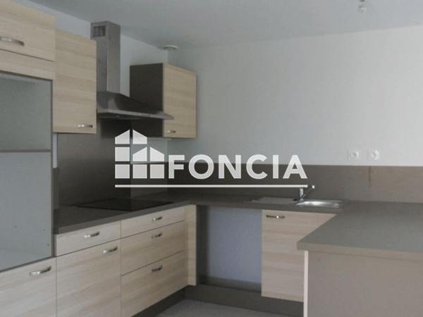 Location Appartement 4 pièces 110.28 m² - 1570 CHEMIN D'ARRAS Trevoux 01600