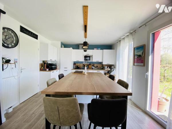 Plescop – Élégant T3 en rez-de-jardin dans un cadre privilégié