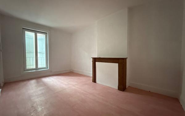 Maison à vendre    3 pièces •  Dole