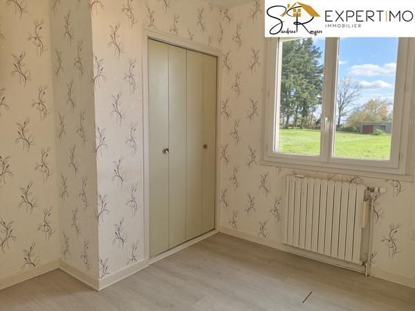 Lapeyrouse (63700) Lapeyrouse Maison de 123 m² sur terrain de 3420 m² attenant