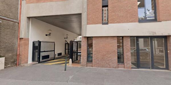 Vente immobilière : Parking à Toulouse , quartier Capitole   35 000 €- FLORENCE CARRÉ IMMO.