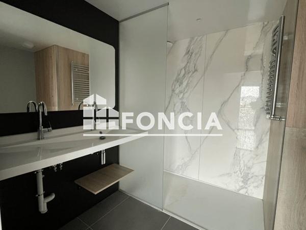 Location Appartement 2 pièces 47.9 m² - 73 AVENUE JEAN JAURES Dijon 21000