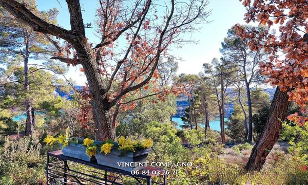 Maison Esparron de Verdon 10 pièce(s) 230 m2