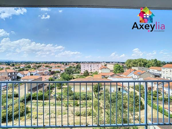 Roanne (42300) A VENDRE- ROANNE- APPARTEMENT T4 AVEC BALCONS, TERRASSES ET CAVE