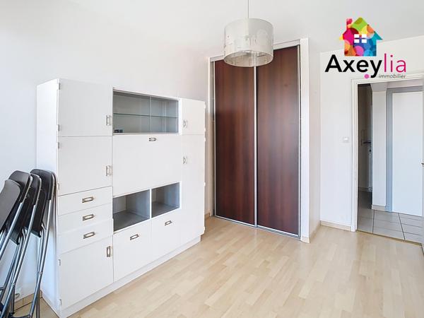 Roanne (42300) A VENDRE- ROANNE- APPARTEMENT T4 AVEC BALCONS, TERRASSES ET CAVE