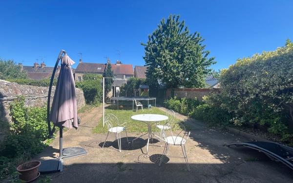 Maison à vendre    7 pièces •  Alençon