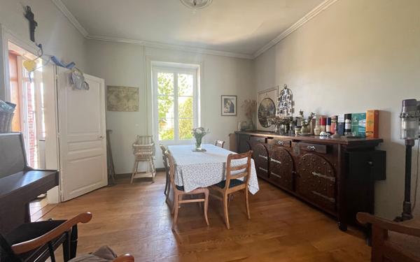 Maison à vendre    7 pièces •  Alençon