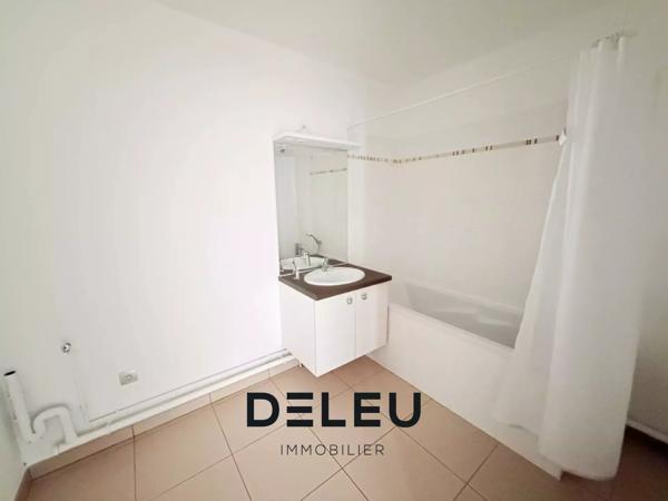 Wasquehal centre, appartement T2 avec balcon et emplacement idéal