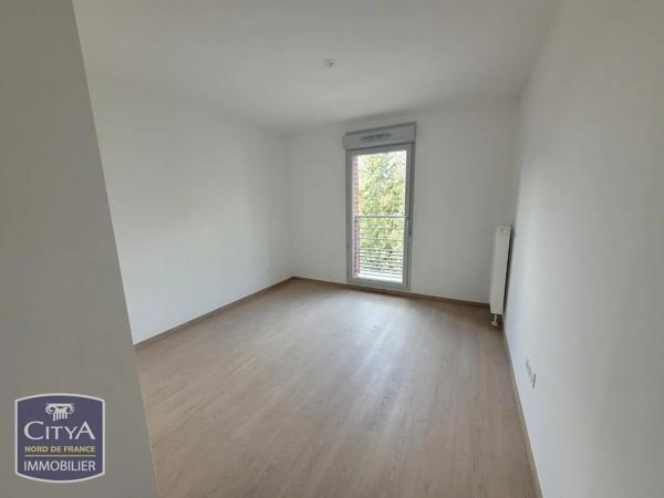 Appartement à louer 2 pièces 45.56m² Saint-Saulve (59880)