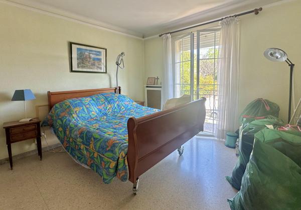 Maison 8 pièces - 200 m² Exclusivité efficity