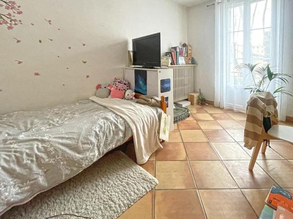 Appartement  T5 bis centre-ville Digne les Bains 130m2