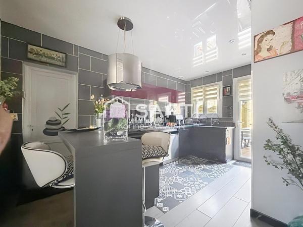 Garidech - Maison T8 - 207 m2