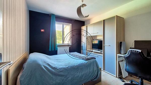 Cavaillon (84300) Cavaillon – Maison familiale avec piscine et cinq chambres, en périphérie de la ville