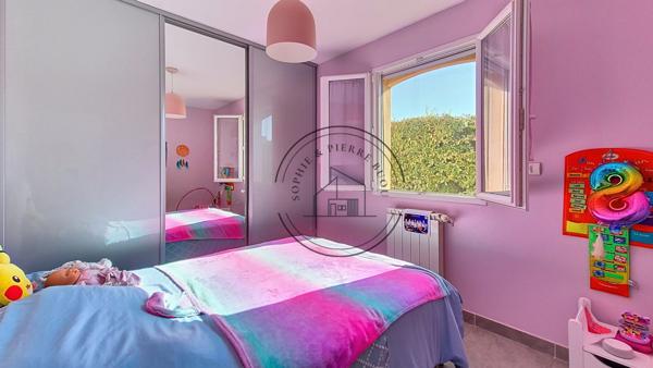 Cavaillon (84300) Cavaillon – Maison familiale avec piscine et cinq chambres, en périphérie de la ville