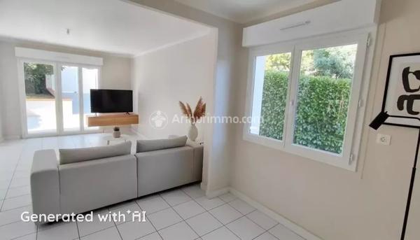 Vente                                                      Maison de ville
                        
                     4 pièces                      86 m2                     à Castres
