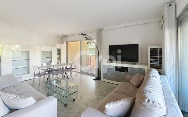 Appartement à vendre    3 pièces • 82,52 m2 Juan-les-Pins - Antibes