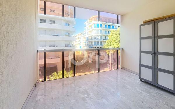 Appartement à vendre    3 pièces • 82,52 m2 Juan-les-Pins - Antibes