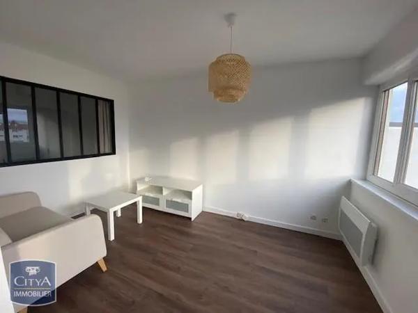 Appartement à louer 1 pièce 34.27m² Clermont-Ferrand (63100)