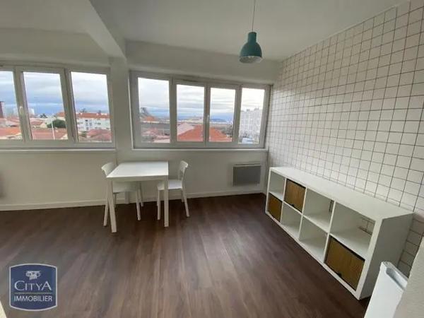 Appartement à louer 1 pièce 34.27m² Clermont-Ferrand (63100)