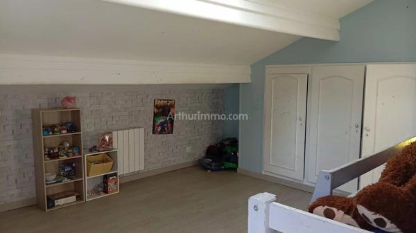 Vente                                                      Maison
                        
                     12 pièces                      237 m2                     à Gisors