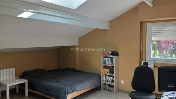 Vente                                                      Maison
                        
                     12 pièces                      237 m2                     à Gisors