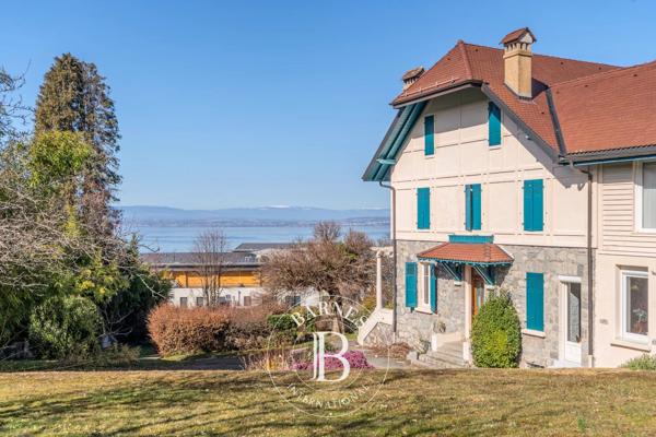 Évian-les-Bains, Propriété 6 Chambres -  305 m² à vendre