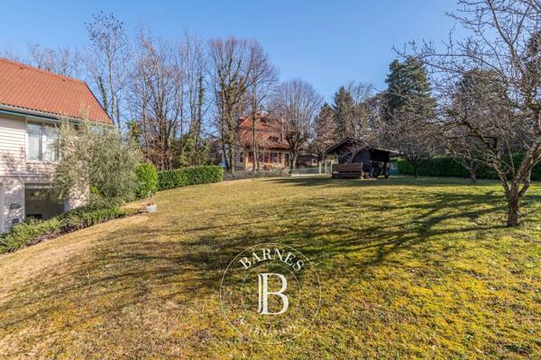 Évian-les-Bains, Propriété 6 Chambres -  305 m² à vendre