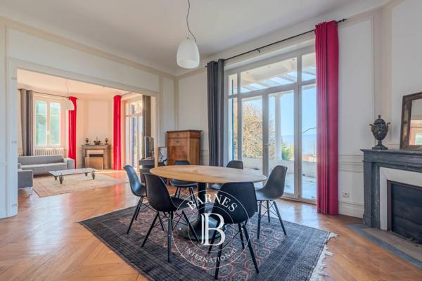 Évian-les-Bains, Propriété 6 Chambres -  305 m² à vendre