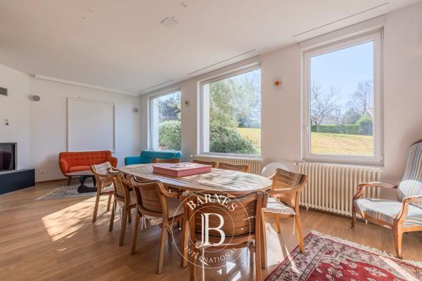 Évian-les-Bains, Propriété 6 Chambres -  305 m² à vendre