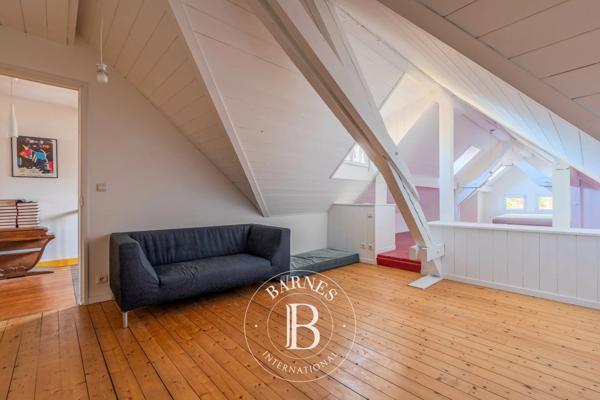Évian-les-Bains, Propriété 6 Chambres -  305 m² à vendre