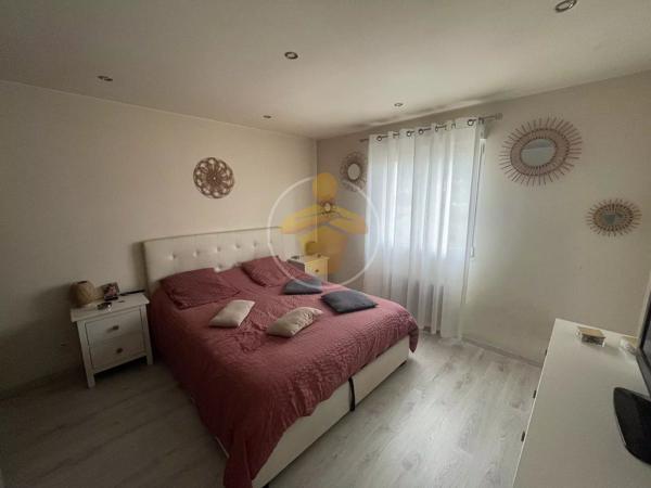 Vente                                                      Maison
                        
                     4 pièces                      112 m2                     à Beautor