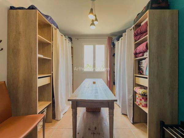 Vente                                                      Villa
                        
                     7 pièces                      166 m2                     à Draguignan