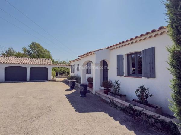Vente                                                      Villa
                        
                     7 pièces                      166 m2                     à Draguignan