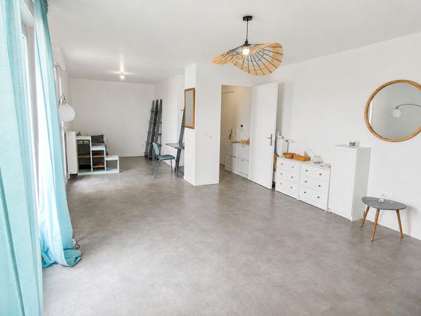 Appartement Neuilly Sur Marne 3 pièce(s) 64 m2