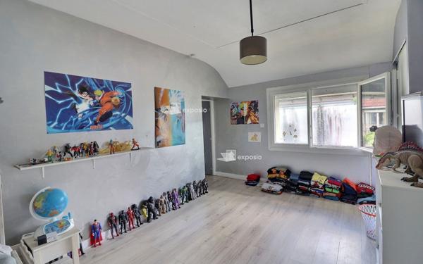 Maison à vendre    7 pièces • 186,96 m2 Vert-Saint-Denis