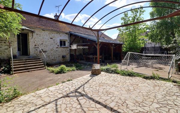 Maison à vendre    7 pièces • 186,96 m2 Vert-Saint-Denis