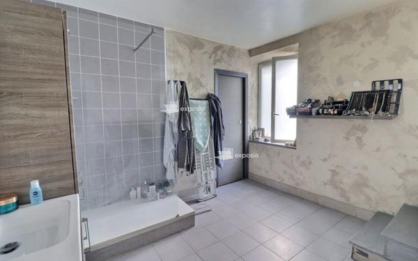 Maison à vendre    7 pièces • 186,96 m2 Vert-Saint-Denis