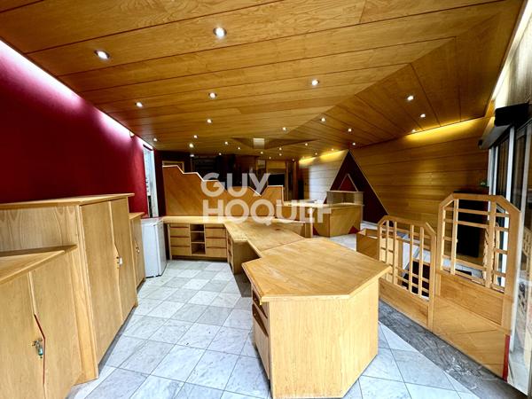 Immeuble Le Creusot 5 pièce(s) 196.2 m2