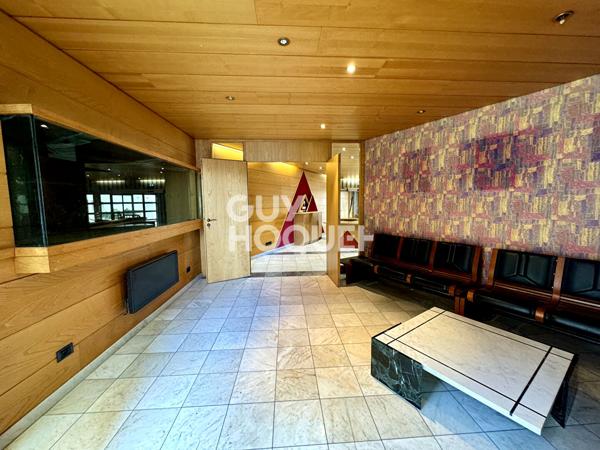 Immeuble Le Creusot 5 pièce(s) 196.2 m2