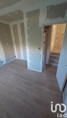 Location maison 5 pièces 110 m² Saint-Gilles